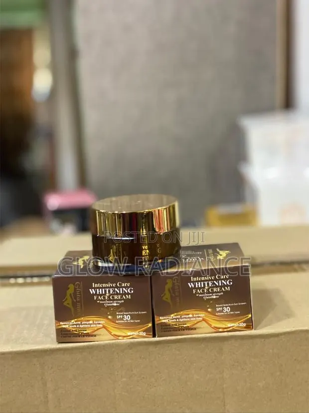 Gluta Max Intensive Care Whitening Face Cream · Photo 1