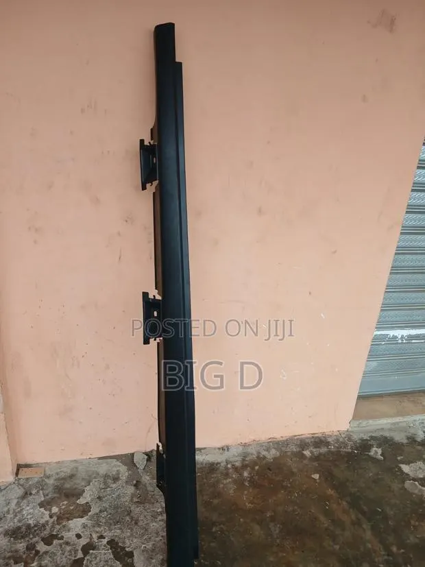 Honda Hr-v 2023 ,2024 and 2025 Running Board · Photo 1