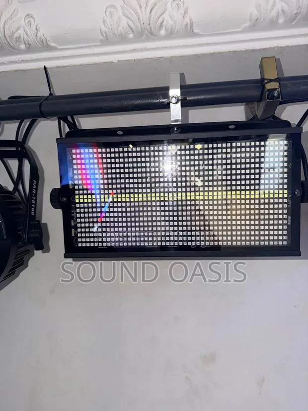 Professional Led Strobe and Wash Light Panel · Photo 2