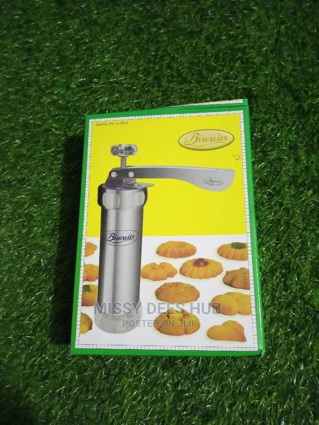 Biscuit Cutter · Photo 3