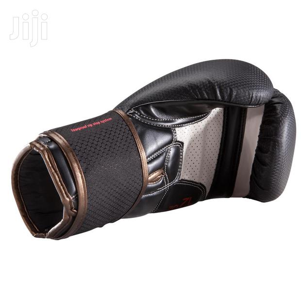 Adult Boxing Gloves - Unisex · Photo 5