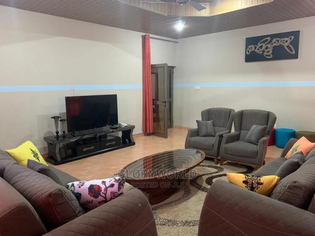 Splendid Furnished 3 Bed at Spintex (Ghc 1,500 a Day) · Photo 3