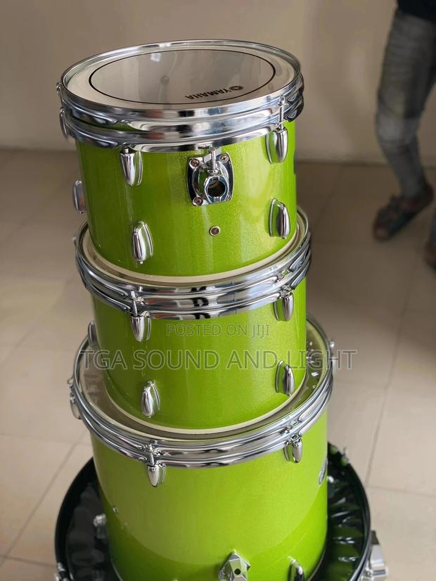 Yamaha 5-piece Drumset · Photo 5