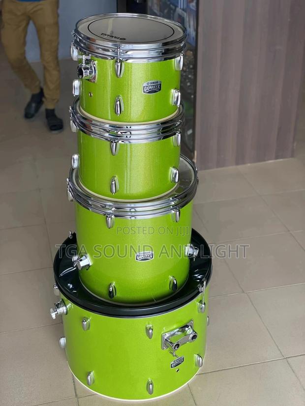 Yamaha 5-piece Drumset · Photo 3