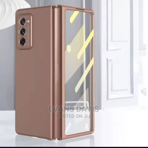 Samsung Galaxy Fold 2 Case With Inbuilt Screen Protector · Photo 2