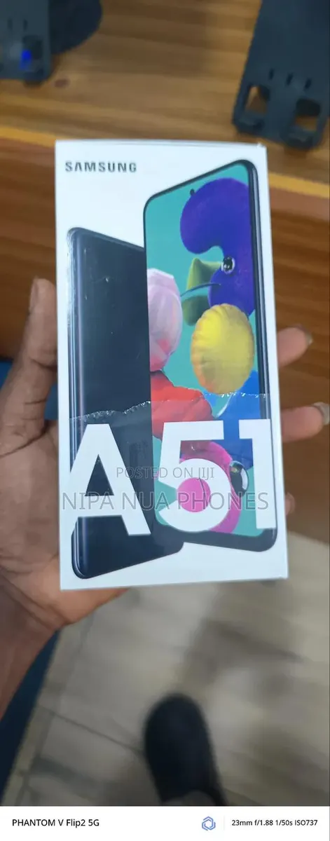 New Samsung Galaxy A51 128 GB Black · Photo 1