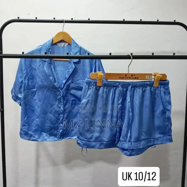 Silk Pyjamas Nightwears for Men Women in Accra · Photo 1