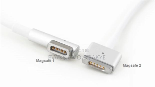 Macbook Magsafe Charger · Photo 2