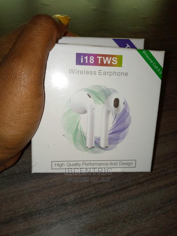 I18 Wireless Earbuds · Photo 1
