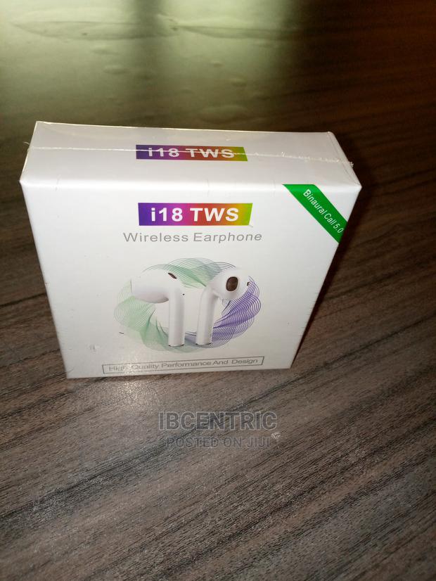 I18 Wireless Earbuds · Photo 3