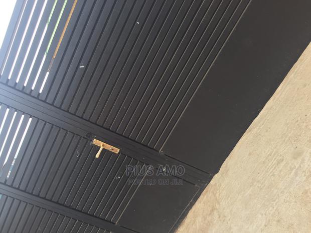 1bdrm Block of Flats in Teshie for rent · Photo 2