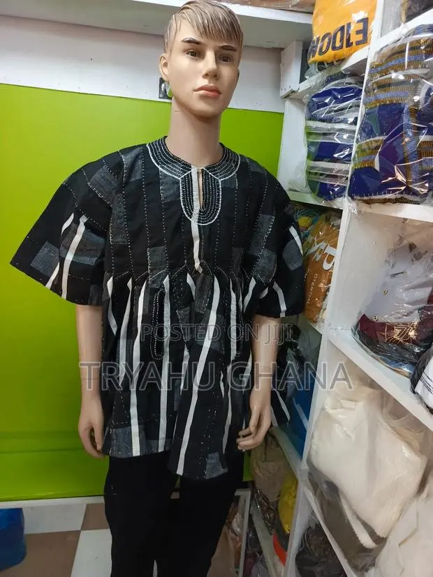 Celebrate In Style/Smock Up With Confidence · Photo 1