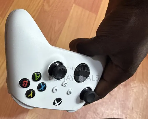 Xbox Series S/X Controller. · Photo 1
