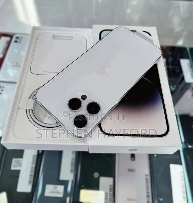 Apple iPhone 14 Pro Max 256 GB White · Photo 1