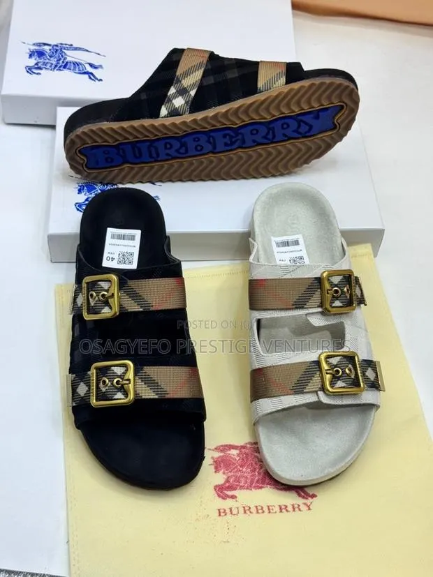 High Quality Burberry Double Buckle Slides · Photo 1