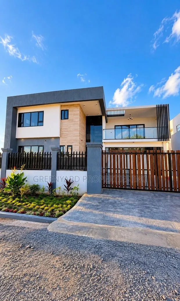 5bdrm Mansion in Borteyman, East Legon for rent · Photo 1