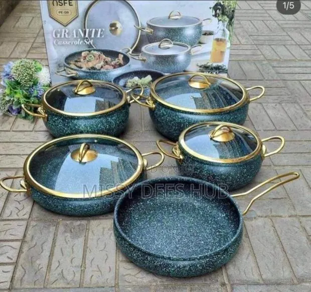 9pcs Ivory Cookware Set · Photo 1