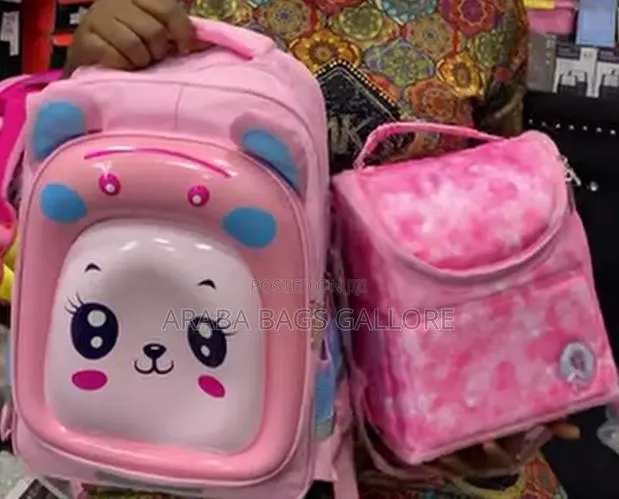 Quality Stock School Bag With Lunch · Photo 1