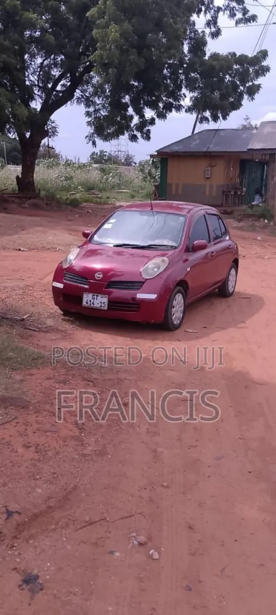 Nissan March 2005 Red · Photo 1