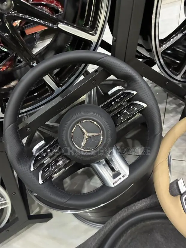 Steering Wheel for All Benz 2021-2022-2023-2024-2025 · Photo 1