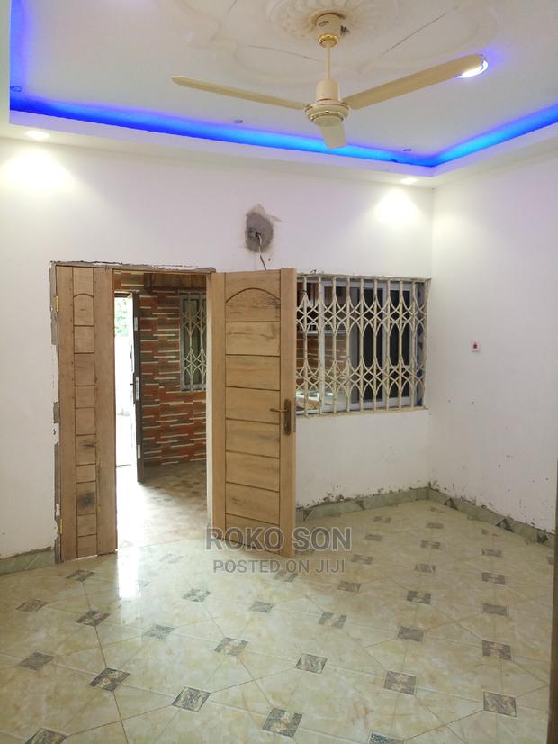 Mini Flat in Dr Roko, Ablekuma for rent · Photo 3