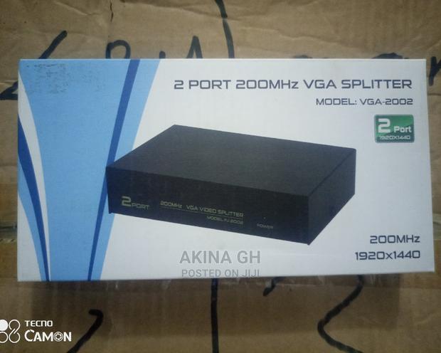 2 Port 200mhz Vga Splitter · Photo 1