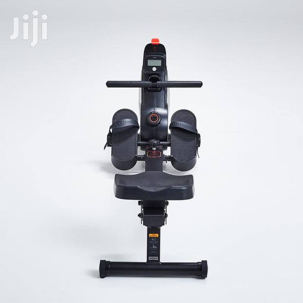 Rowing Machine · Photo 4