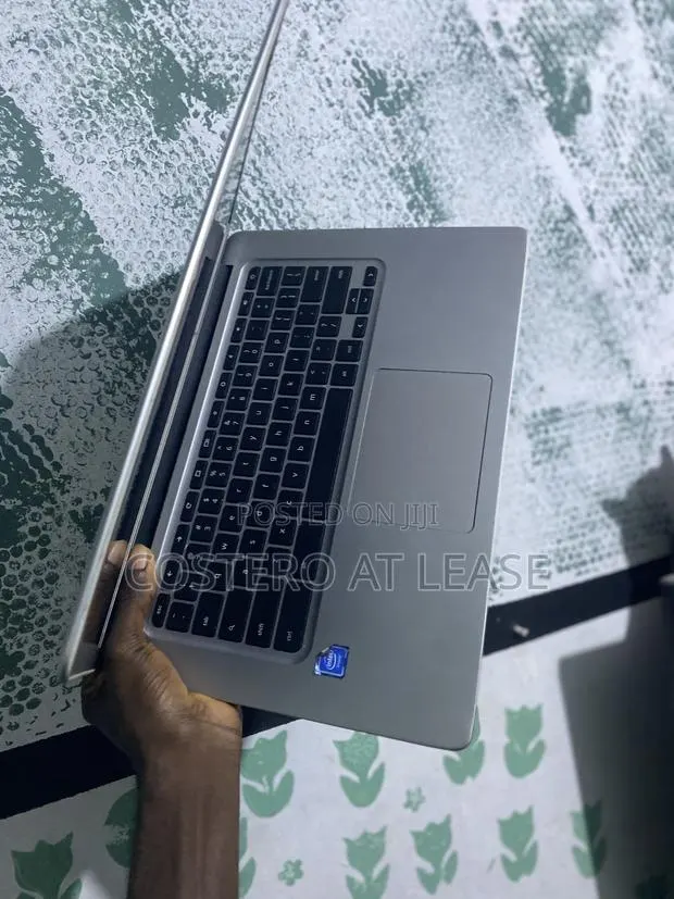 Laptop Acer Chromebook 15 32GB HDD+SSD 256GB · Photo 1