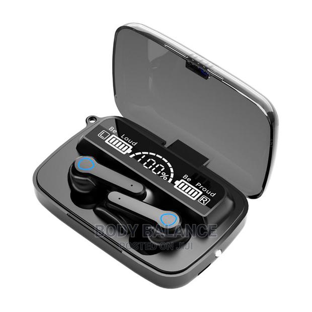 Ear Buds Black · Photo 1