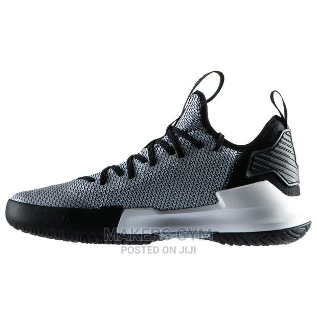 Basketball Shoes (One Size) · Photo 1