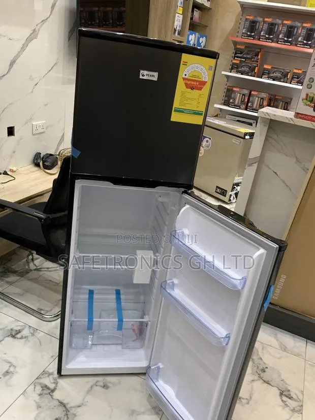Exclusive Pf-2521w0 Pearl Double-Door Refrigerator · Photo 1