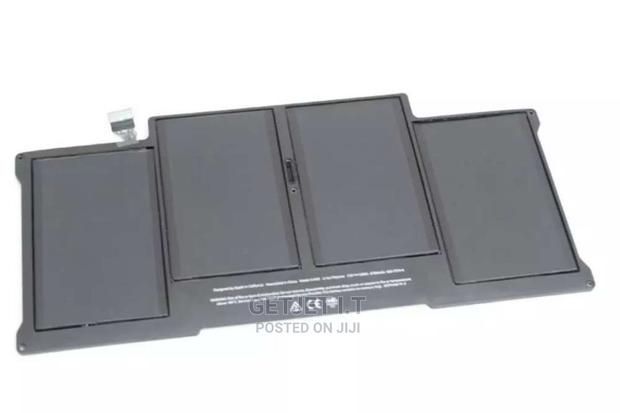 Macbook Batteries for Sale and Delivery · Photo 1