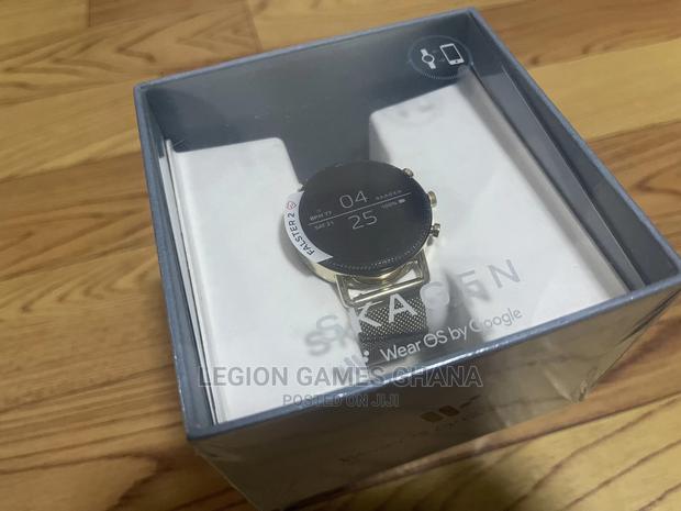Skagen Executive Smart Watch · Photo 5