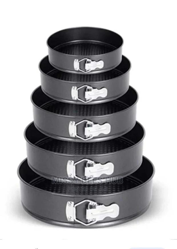 5pcs Nonstick Cake Pan Set · Photo 2