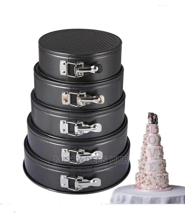 5pcs Nonstick Cake Pan Set · Photo 5