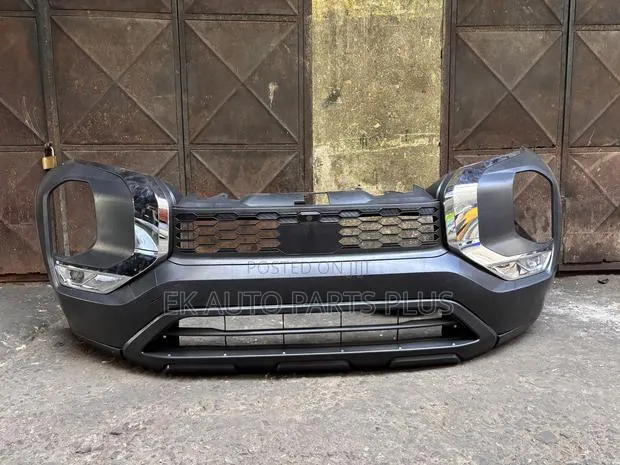 Mitsubishi Outlander Front Bumper 2022 2023 2024 2025 · Photo 1