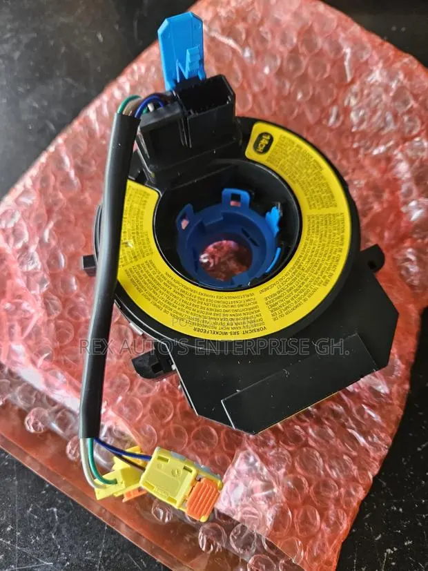 Elantra/Gt 2012,2013,2014 Horn Plate · Photo 1