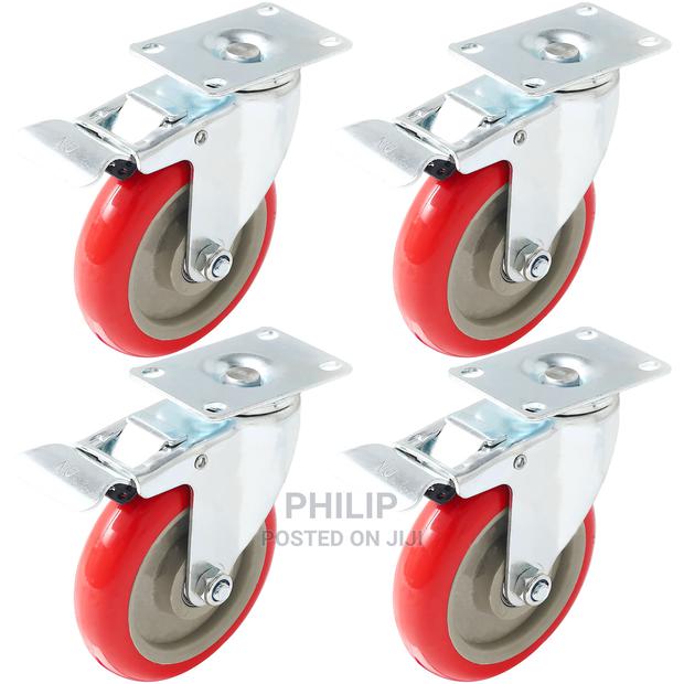 4" Swivel Caster Wheels · Photo 2