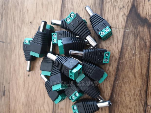 CCTV Power Connector Male · Photo 1