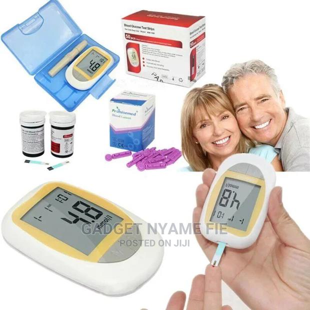 Blood Glucose Monitor · Photo 3