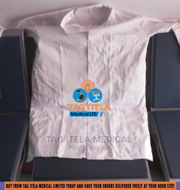 Lab Coat (Long Sleeve) · Photo 3