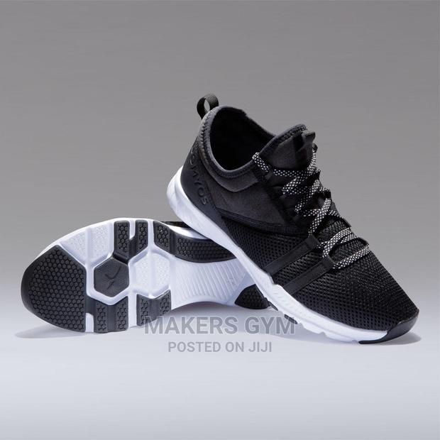 Gym Shoes Women's · Photo 2