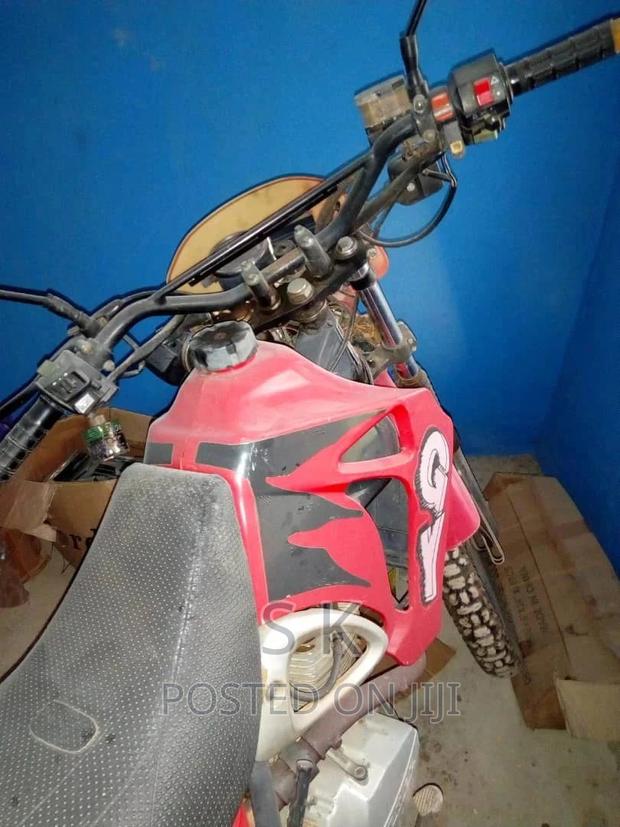 Yamaha Gear 2009 Red
