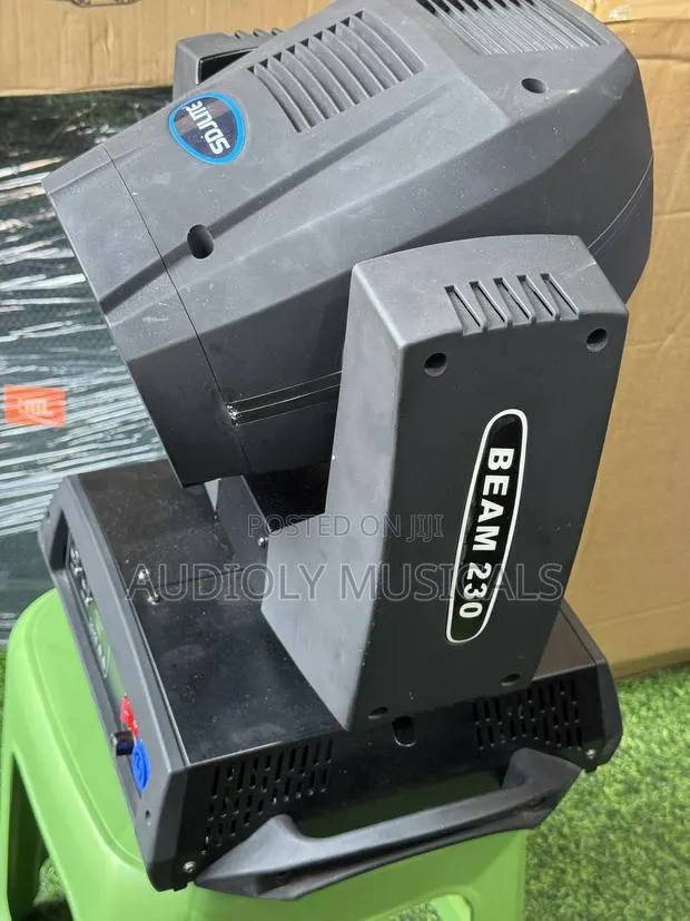 Beam -250 Light · Photo 2