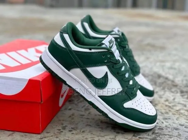 Original Dunk Low Green/White · Photo 1