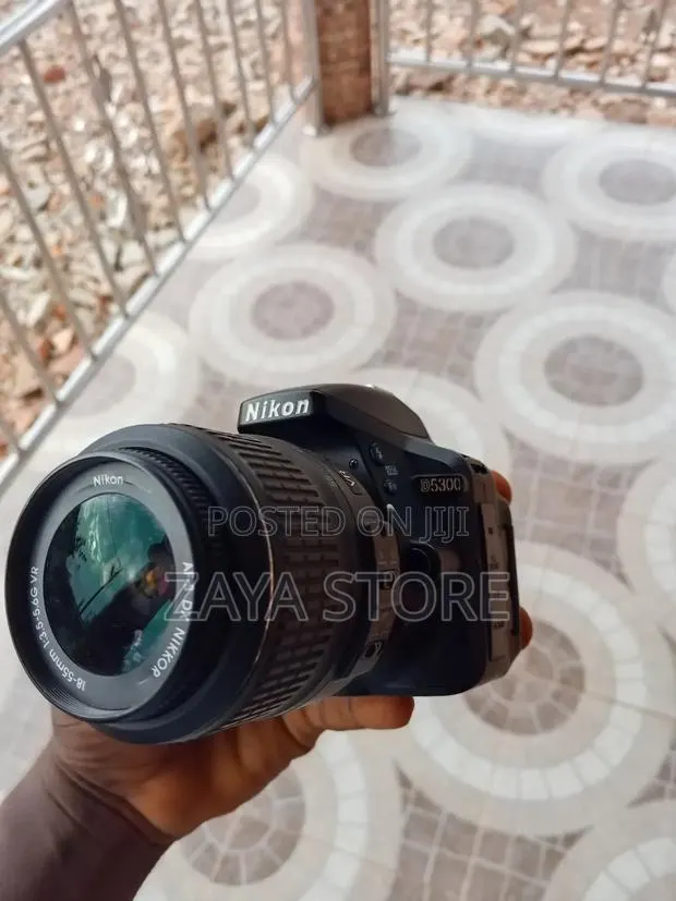 Nikon D5300 DSLR Camera + 18-55mm Lens | Excellent Condition · Photo 1