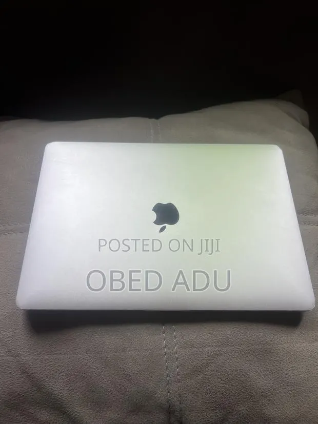 Laptop Apple MacBook Pro 8GB Intel Core M2 SSD 512GB · Photo 1