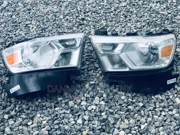 Dodge Ram 2016 2017 2018 Headlight · Photo 1