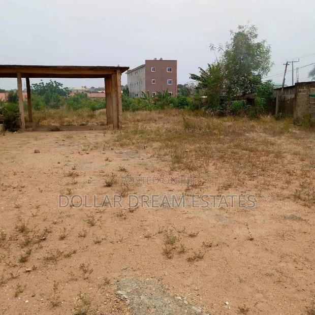 Unncompleted 88 Bedroom Hotel For Sale · Photo 6