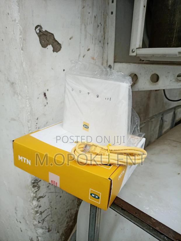 Universal MTN Router · Photo 2